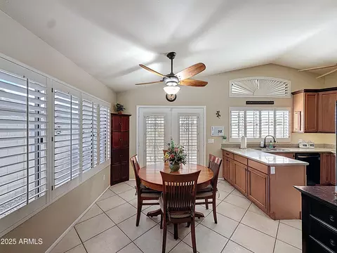 Dining - 4707 E Angela Dr, Phoenix, AZ 85032 photo 1 of 1