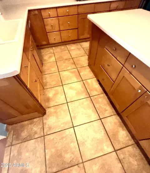 Kitchen - 230 W 1st Ave, Ajo, AZ 85321 photo 6 of 10