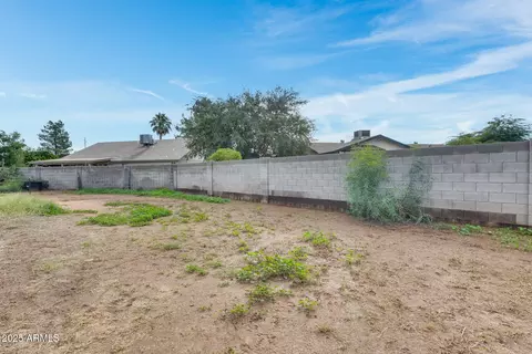 Exterior - 4019 E Dulciana Ave, Mesa, AZ 85206 photo 6 of 8