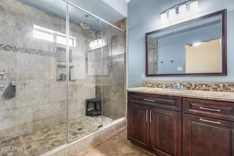 Bath - 4019 E Dulciana Ave, Mesa, AZ 85206 photo 2 of 2