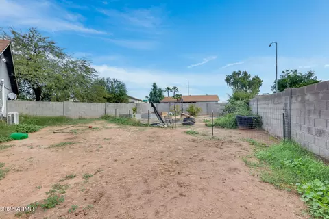 Exterior - 4019 E Dulciana Ave, Mesa, AZ 85206 photo 8 of 8