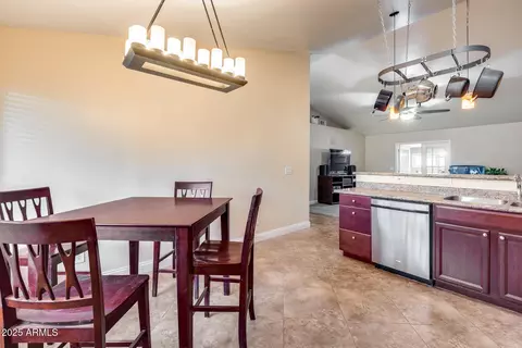 Dining - 4019 E Dulciana Ave, Mesa, AZ 85206 photo 2 of 3