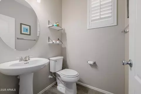 Bath - 5639 E Adrian Ave, Mesa, AZ 85206 photo 1 of 3