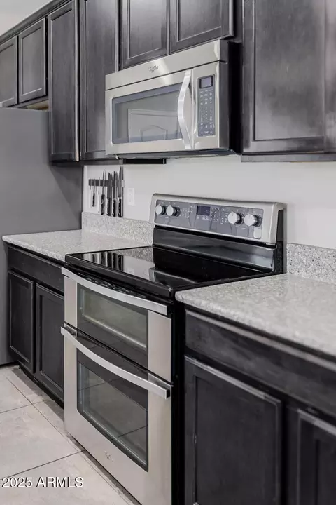 Kitchen - 5639 E Adrian Ave, Mesa, AZ 85206 photo 5 of 6