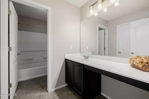 Entry Way - 5639 E Adrian Ave, Mesa, AZ 85206 photo 4 of 6