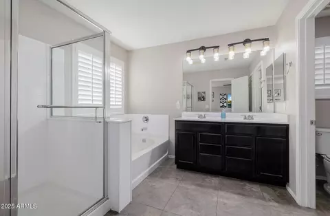 Bath - 5639 E Adrian Ave, Mesa, AZ 85206 photo 2 of 3