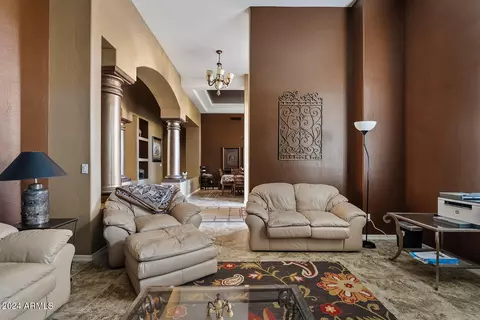 Living - 5345 E Mclellan Rd #27, Mesa, AZ 85205 photo 2 of 4