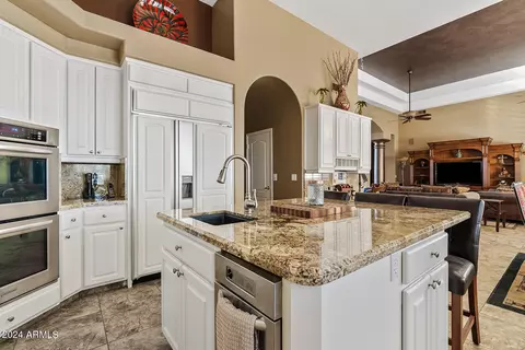 Kitchen - 5345 E Mclellan Rd #27, Mesa, AZ 85205 photo 5 of 6