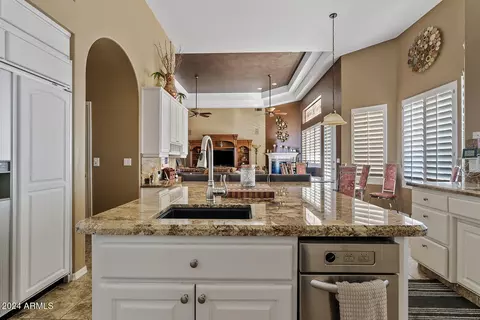 Kitchen - 5345 E Mclellan Rd #27, Mesa, AZ 85205 photo 4 of 6