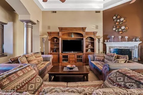 Living - 5345 E Mclellan Rd #27, Mesa, AZ 85205 photo 4 of 4