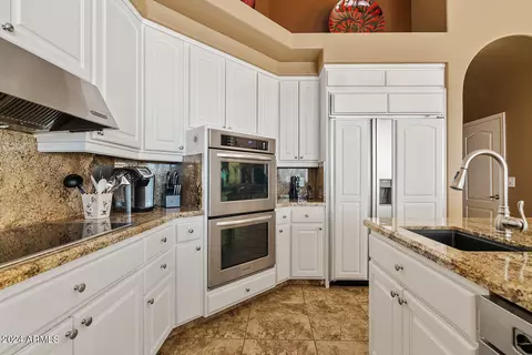 Kitchen - 5345 E Mclellan Rd #27, Mesa, AZ 85205 photo 6 of 6
