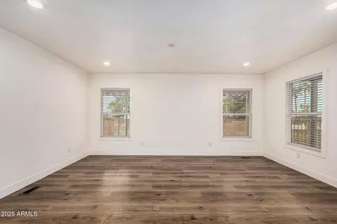 11441 E 4th Ave, Apache Junction, AZ 85120 photo 4