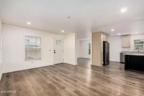11441 E 4th Ave, Apache Junction, AZ 85120 photo 5