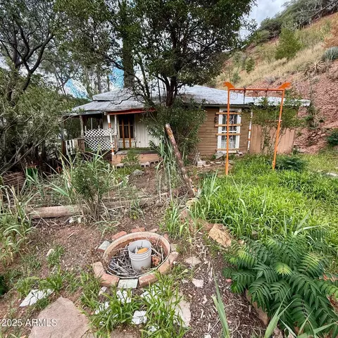 69 Ok St # E, Bisbee, AZ 85603