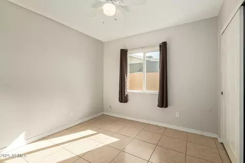 Bedroom - 1124 N 59th Dr, Phoenix, AZ 85043 photo 3 of 4