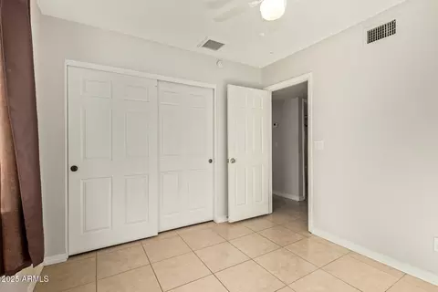 Bedroom - 1124 N 59th Dr, Phoenix, AZ 85043 photo 4 of 4