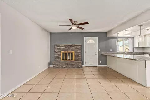 Living - 1124 N 59th Dr, Phoenix, AZ 85043 photo 4 of 4