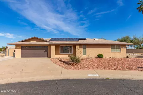 9702 W Branding Iron Dr, Sun City, AZ 85351