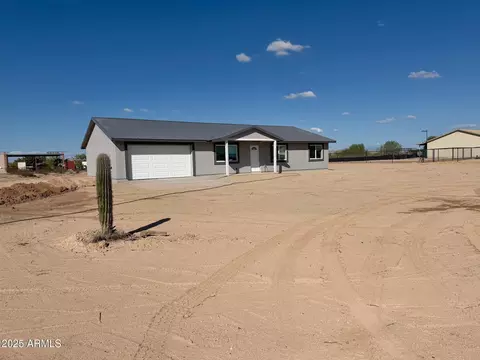 20594 E Leavitt Ln, Florence, AZ 85132
