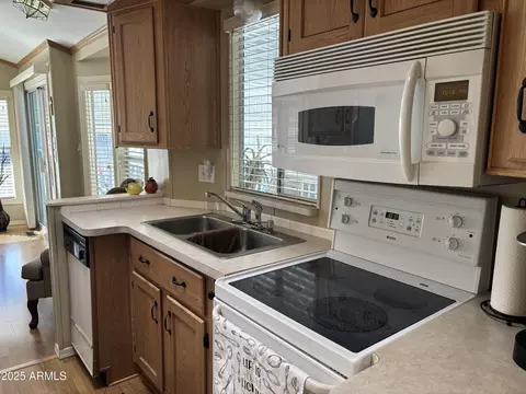 200 Nightdigger Dr, Apache Junction, AZ 85119 photo 8