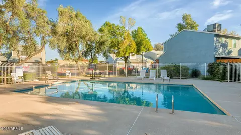 Exterior - 3536 E Le Marche Ave, Phoenix, AZ 85032 photo 7 of 7