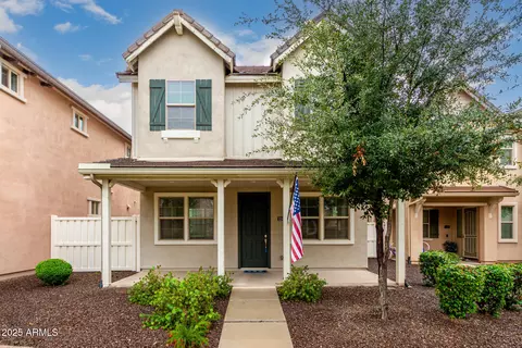 2247 S Agnes Ln, Gilbert, AZ 85295 photo 2