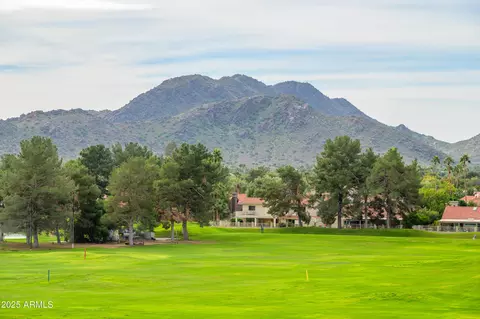 12212 N Paradise Village Pkwy S #452, Phoenix, AZ 85032