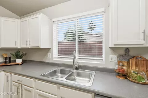 2624 E Anderson Dr, Phoenix, AZ 85032 photo 14