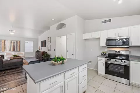 2624 E Anderson Dr, Phoenix, AZ 85032 photo 12