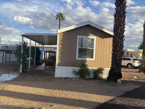 29 W Southern Ave #26, Mesa, AZ 85210