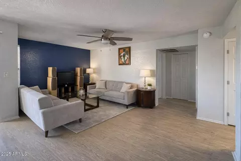 1101 S Sycamore -- #207, Mesa, AZ 85202