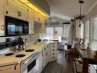 702 S Meridian Road Rd #52, Apache Junction, AZ 85120 photo 8