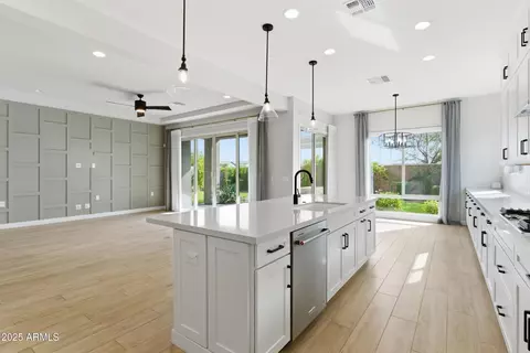 Kitchen - 9619 E Solina Ave, Mesa, AZ 85212 photo 3 of 3