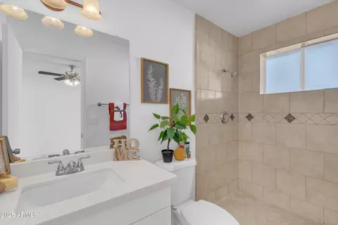 Bath - 1926 E Inverness Ave, Mesa, AZ 85204 photo 1 of 3
