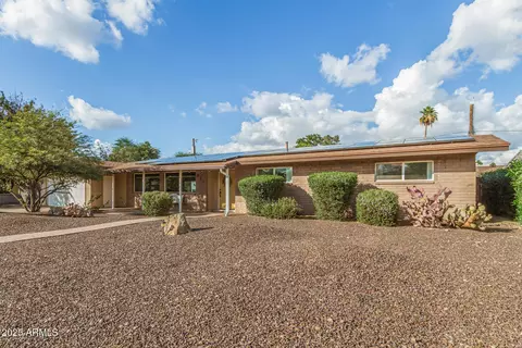 220 W Seminole Dr, Phoenix, AZ 85023
