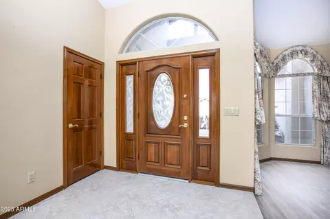 Entry Way - 1129 E Knight Ln, Tempe, AZ 85284 photo 1 of 1