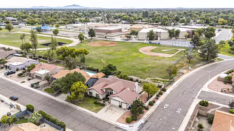 View/Area - 1129 E Knight Ln, Tempe, AZ 85284 photo 4 of 4