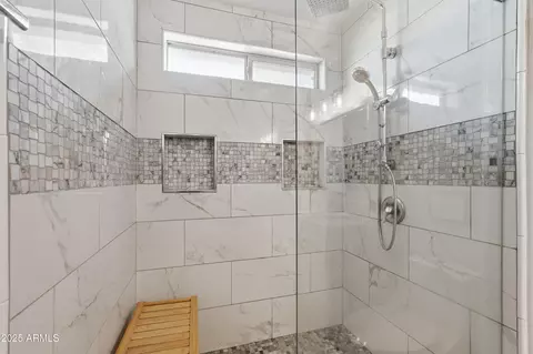 Bath - 3762 E Thornton Ave, Gilbert, AZ 85297 photo 2 of 3