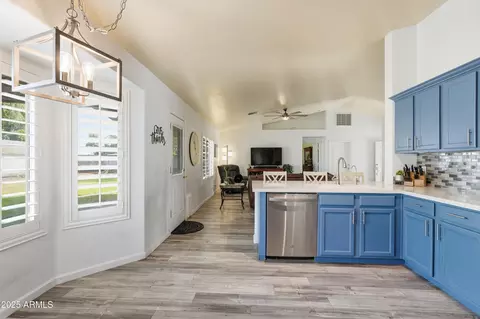 Kitchen - 3762 E Thornton Ave, Gilbert, AZ 85297 photo 2 of 3