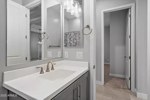 Bath - 10638 E Tesla Ave, Mesa, AZ 85212 photo 4 of 4