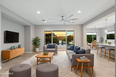 Living - 10638 E Tesla Ave, Mesa, AZ 85212 photo 2 of 5