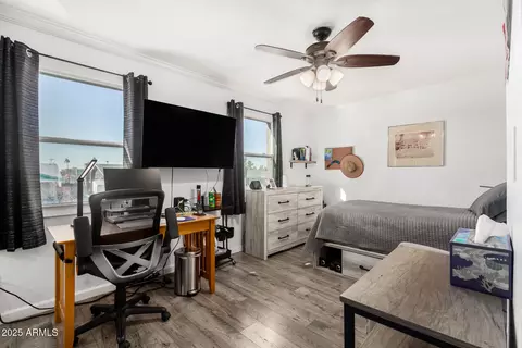 Bedroom - 13801 N 37th Ave, Phoenix, AZ 85053 photo 5 of 6