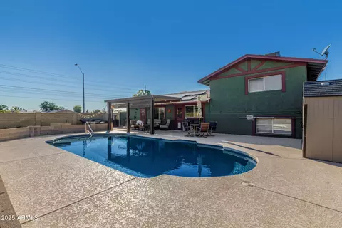 Exterior - 13801 N 37th Ave, Phoenix, AZ 85053 photo 11 of 13
