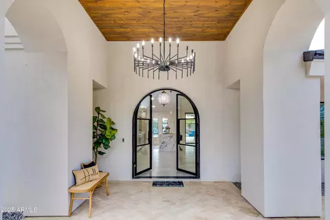 6403 E Gold Dust Ave, Paradise Valley, AZ 85253