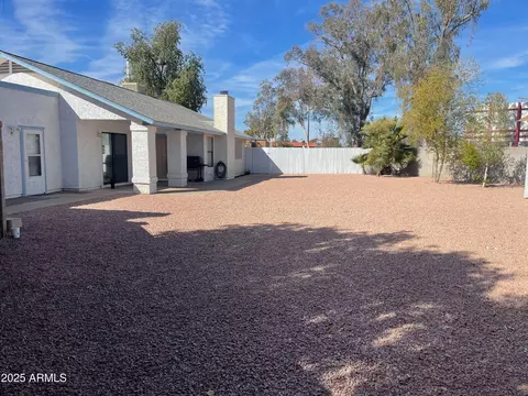 1714 N Pleasant Dr, Chandler, AZ 85225