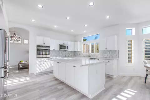 Kitchen - 1331 E Voltaire Ave, Phoenix, AZ 85022 photo 1 of 1
