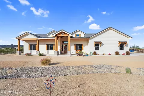 2304 W Silverdale Rd, Queen Creek, AZ 85144