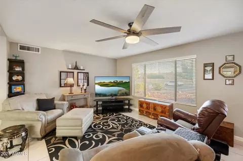 Living - 4036 E Louise Dr, Phoenix, AZ 85032 photo 2 of 2