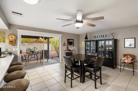 Dining - 4036 E Louise Dr, Phoenix, AZ 85032 photo 2 of 2