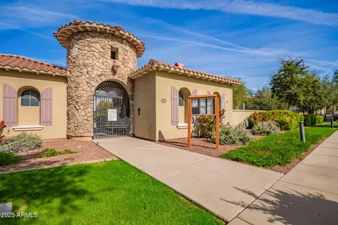 Other - 2736 S Cavalier Dr #102, Gilbert, AZ 85295 photo 4 of 9